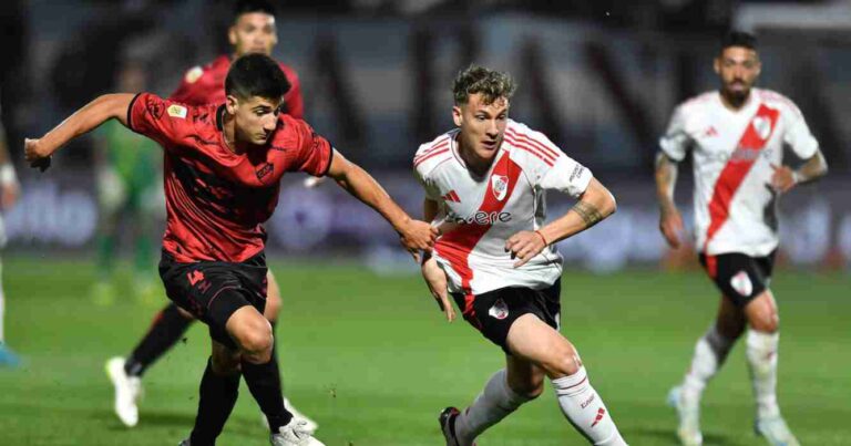 Liga Profesional de Fútbol, River, Platense