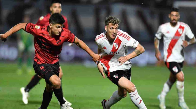 Liga Profesional de Fútbol, River, Platense