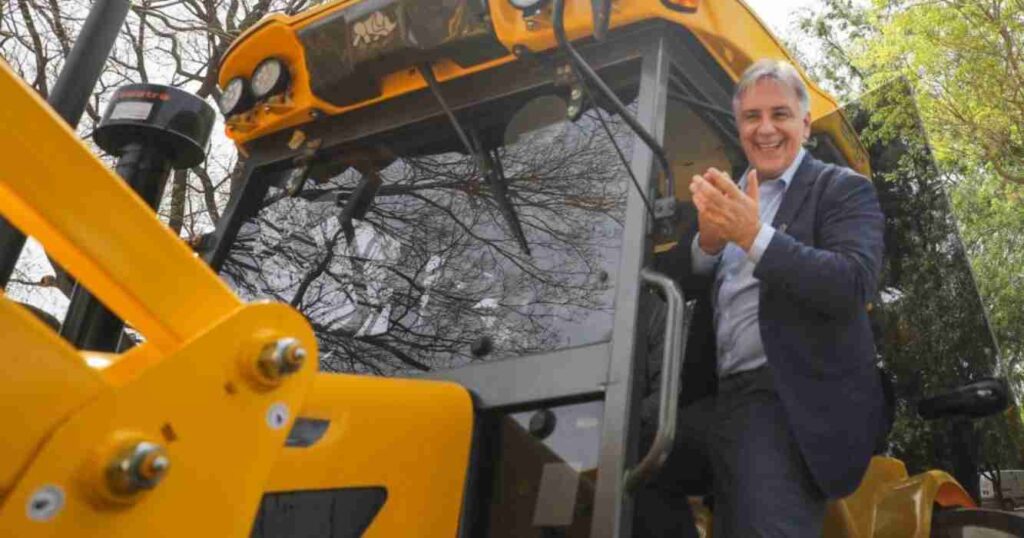 Camioneros, Córdoba, equipamiento