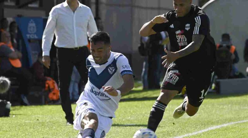 Vélez, Riestra, Liga Profesional de Fútbol