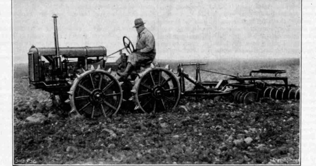 Tractor, historia, maquinaria agrícola