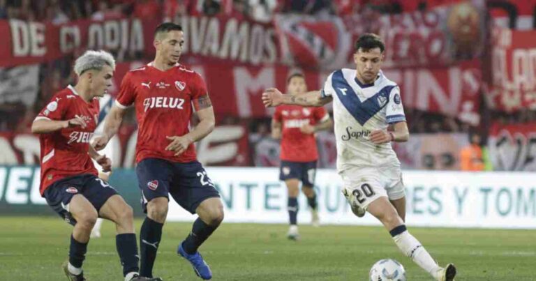 Independiente, Vélez